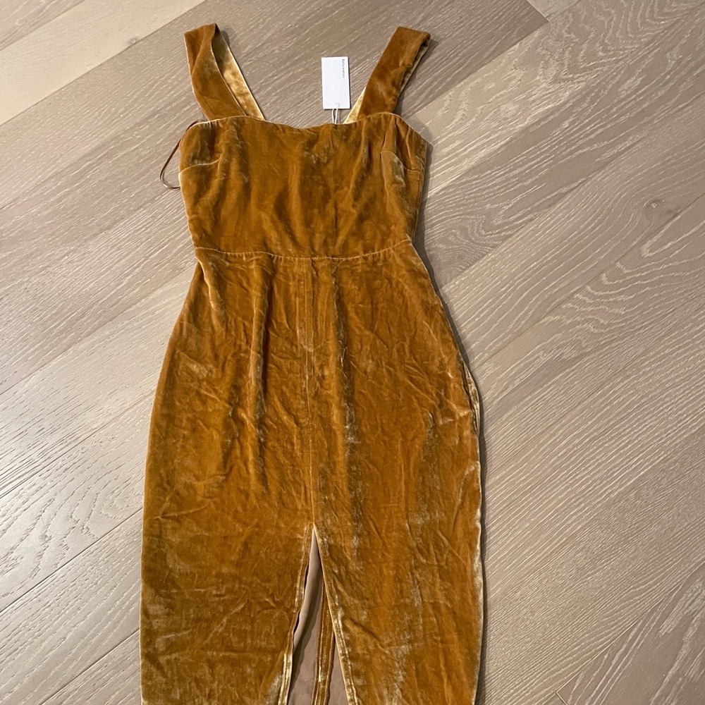 Reformation Emira Velvet Gold Dress 4